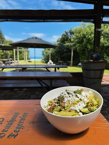 Beachside Eatery@Wai iti Cafe - Waiiti