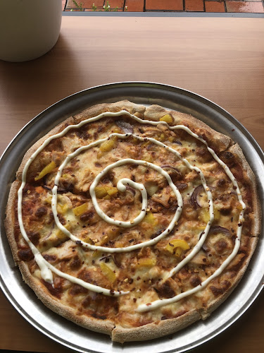 Comentarii opinii despre Jazzys cafe & Pizzeria