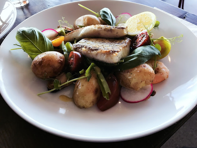 Spruce Goose - Wellington