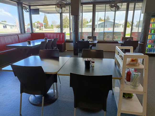 Comentarii opinii despre Turua Bakery Cafe