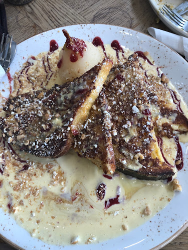 Kreem Cafe - Hospitality and gastronomy