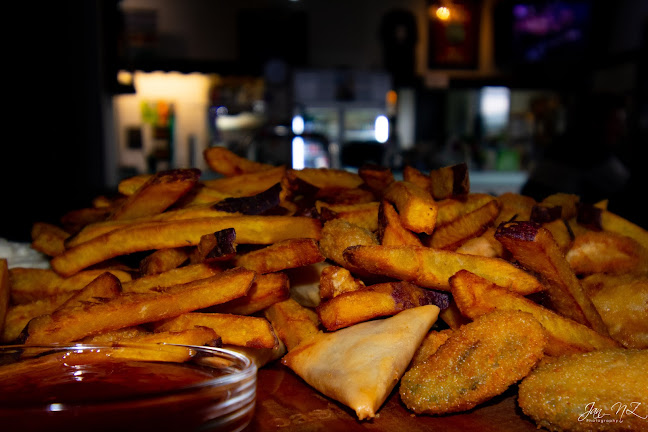 Pongaroa Hotel Open Times