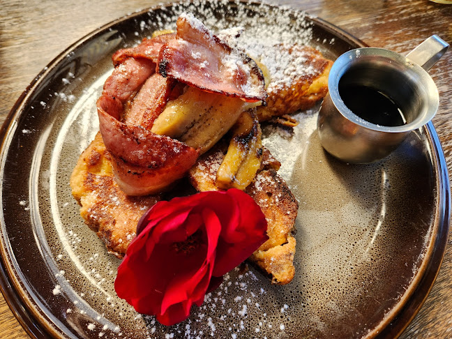 Opinii despre River Cottage Cafe în Ōtaki - Hospitality and gastronomy