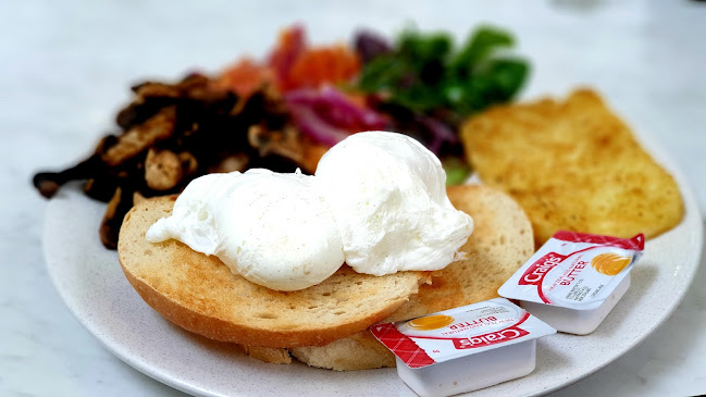 Jamaica Blue - Hamilton