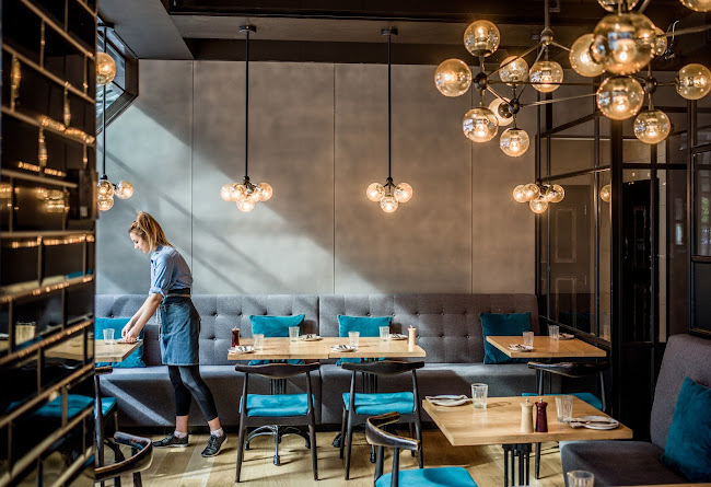 Two Grey - Bar Cafe & Eatery