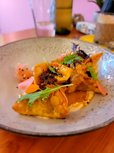 Kindred Phone number