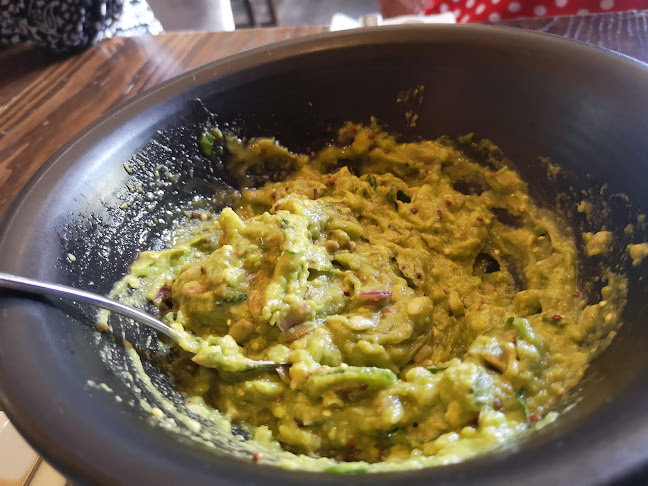 Comments and reviews of Casa Publica