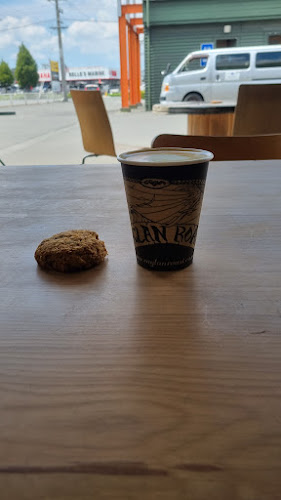 Brown Lightning Bros. Raglan Roast. - Hamilton