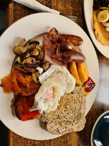 Tipsy Cafe & Restaurant - Hospitality and gastronomy