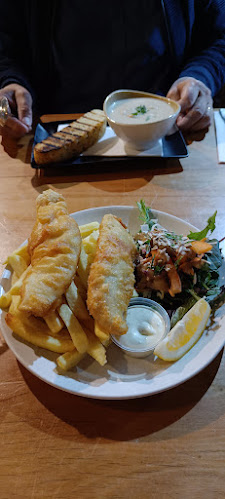 21 West End, Kaikōura 7300, New Zealand