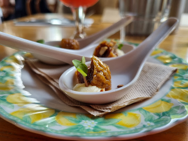 Comentarii opinii despre Chim Choo Ree