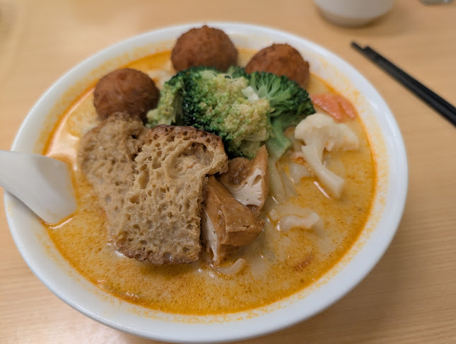 Aunty Mena's Vegetarian Restaurant & Cafe - Hospitality and gastronomy