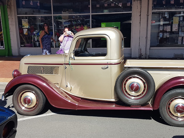 Stratford Cafe And Bakery Phone number