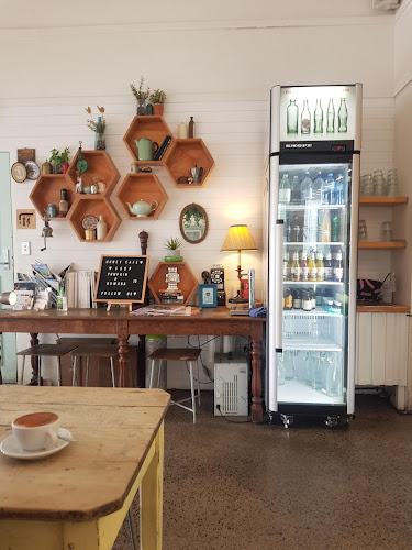 Honey Cafe Takapuna - Hospitality and gastronomy