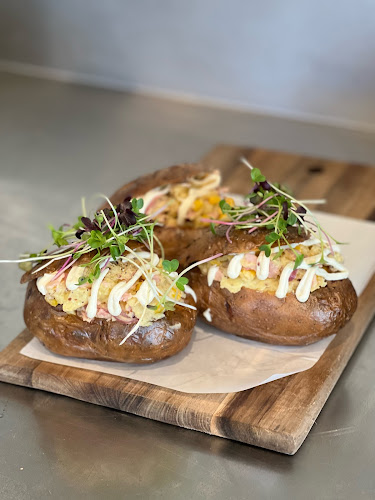 Blackbird Eatery - Hospitality and gastronomy