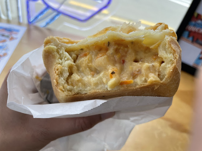 Fat Bastard Pies - Hospitality and gastronomy