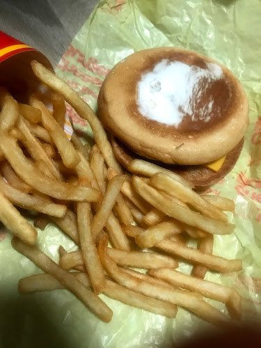 McDonald's Akoranga Drive - Hospitality and gastronomy