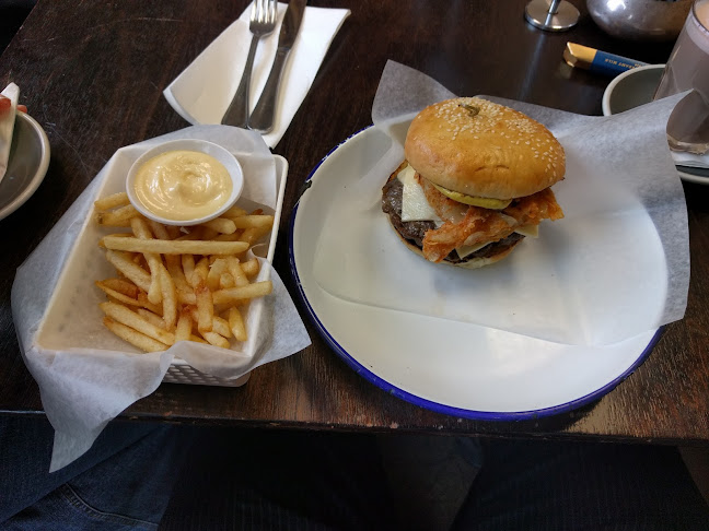 Opinii despre Mavis & Co în Hamilton - Hospitality and gastronomy