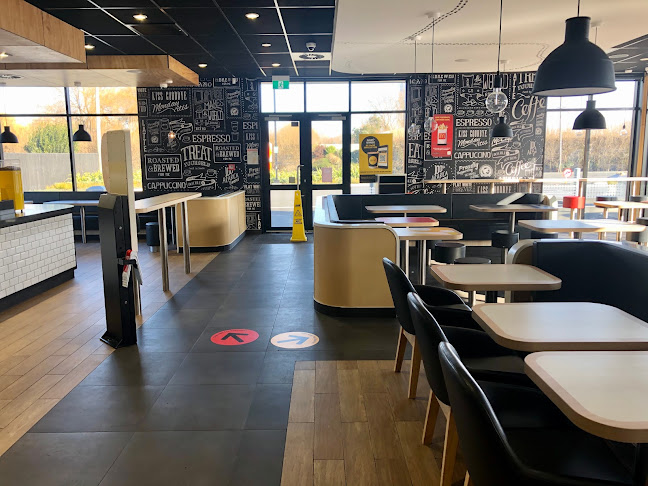 McDonalds Marshland Road - Hospitality and gastronomy