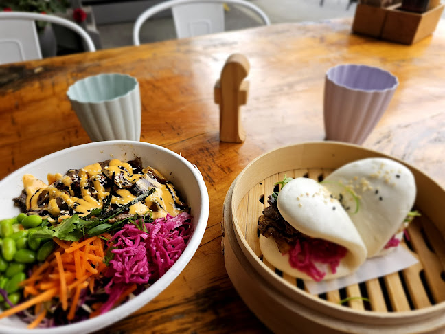 Super Bowl NZ - Hospitality and gastronomy