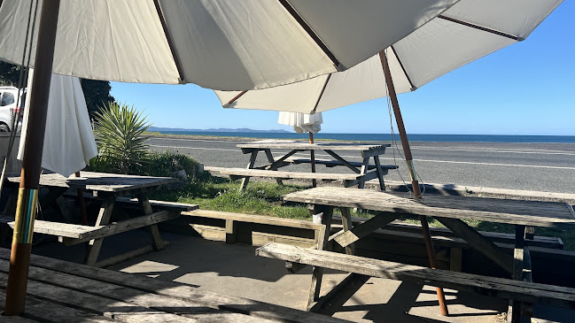 Reviews of Cable Bay Store in Cable Bay - Hospitality and gastronomy