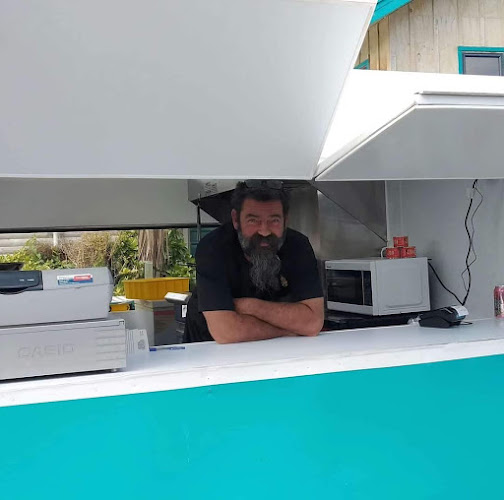 Comments and reviews of The caravan takeaways