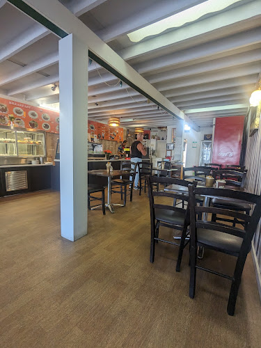 Opinii despre Casa Pequena Cafe and bakery în Stratford - Hospitality and gastronomy