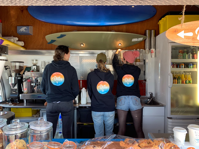 The Wave Cafe