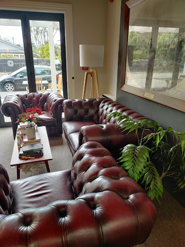 Comments and reviews of Greytown Hotel - The Top Pub