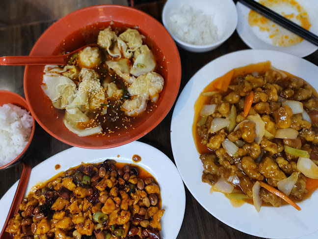 Sichuan Style Restaurant 重庆味道 - Hospitality and gastronomy