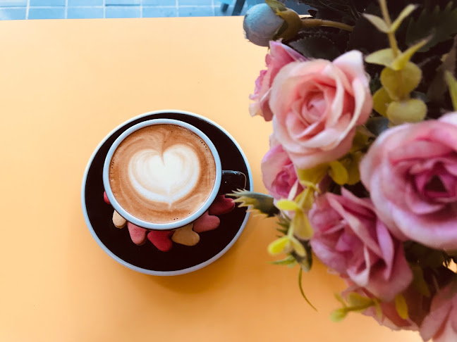 Comentarii opinii despre Therapy Coffee