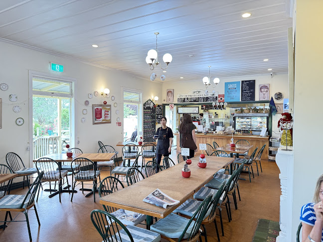 2r Bells Road, Pakuranga Heights, Auckland 2010, New Zealand