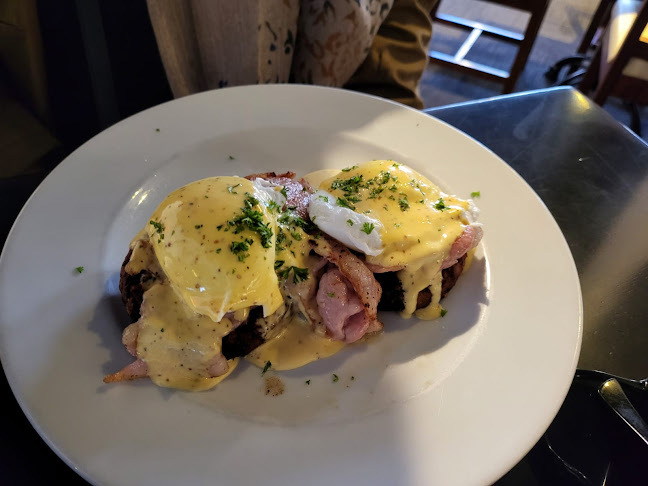 The Black Dog Kitchen & Bar