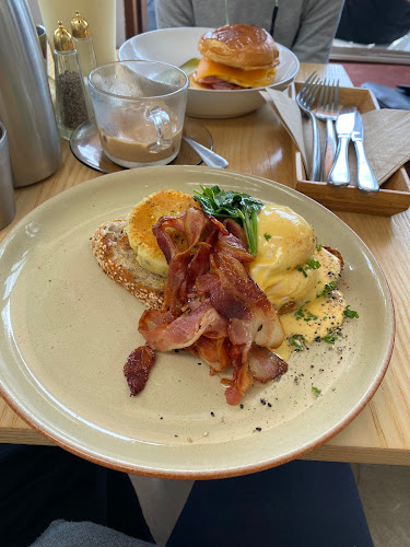 Child Sister - Hospitality and gastronomy