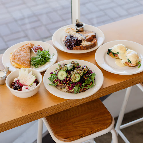 Comentarii opinii despre Trade School Kitchen