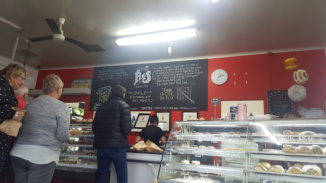 Viands Brothers Bakery - Hospitality and gastronomy