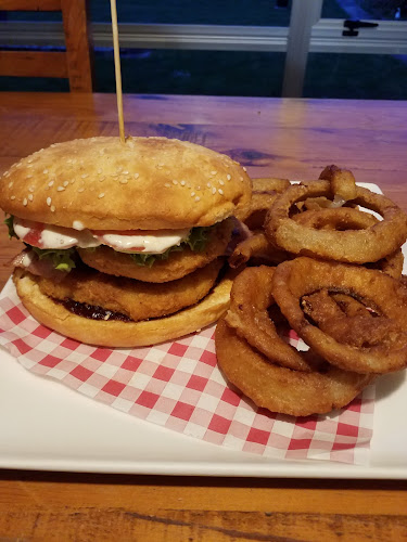 Comments and reviews of Route 6 Cafe and Bar