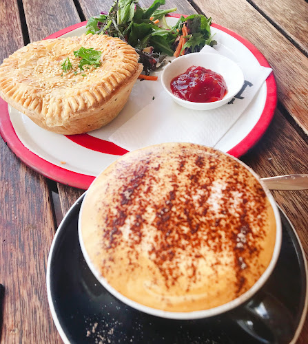 Opinii despre The Deli On The Corner în Cambridge - Hospitality and gastronomy