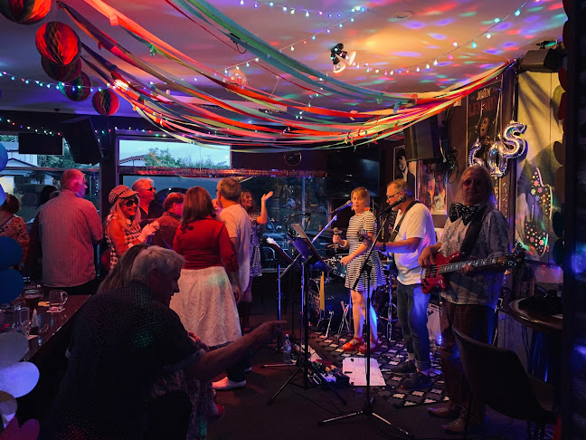 The Matua Bar - Tauranga