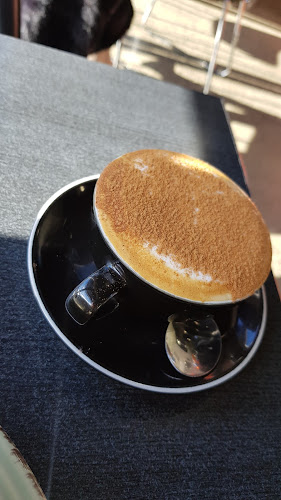 Comentarii opinii despre Alto Cafe