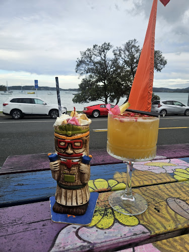 Comentarii opinii despre TIPSY OYSTER