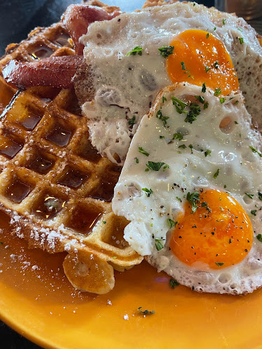 Mama Brown - Wellington