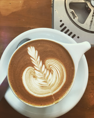 Little Guy Bagel And Coffee House