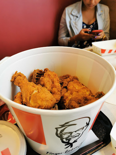 Comentarii opinii despre KFC