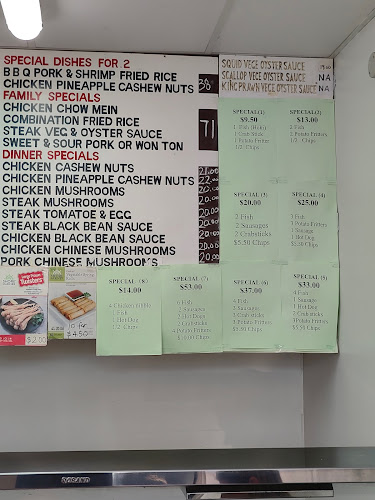 Queenwood Chinese Takeaway - Hospitality and gastronomy