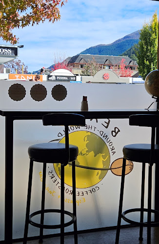 Bean Around The World Coffee Roastery - Hospitality and gastronomy