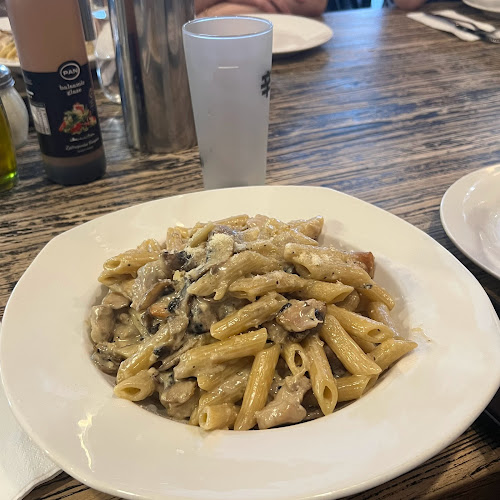 Archie's Restaurant & Pizzeria