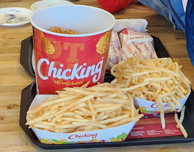 Chicking Manukau - Hospitality and gastronomy