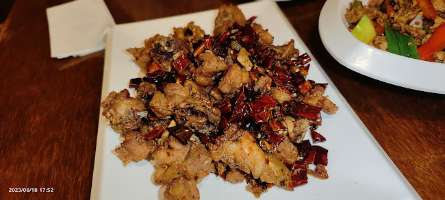 Comentarii opinii despre Who's Kitchen