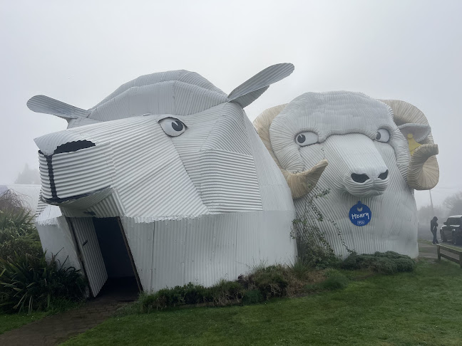 Ronnie's Cafe - Tīrau